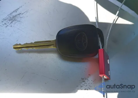 2016 Toyota Rav4 Le z USA, uszkodzony, nr VIN JTMZFREV5GJ075750